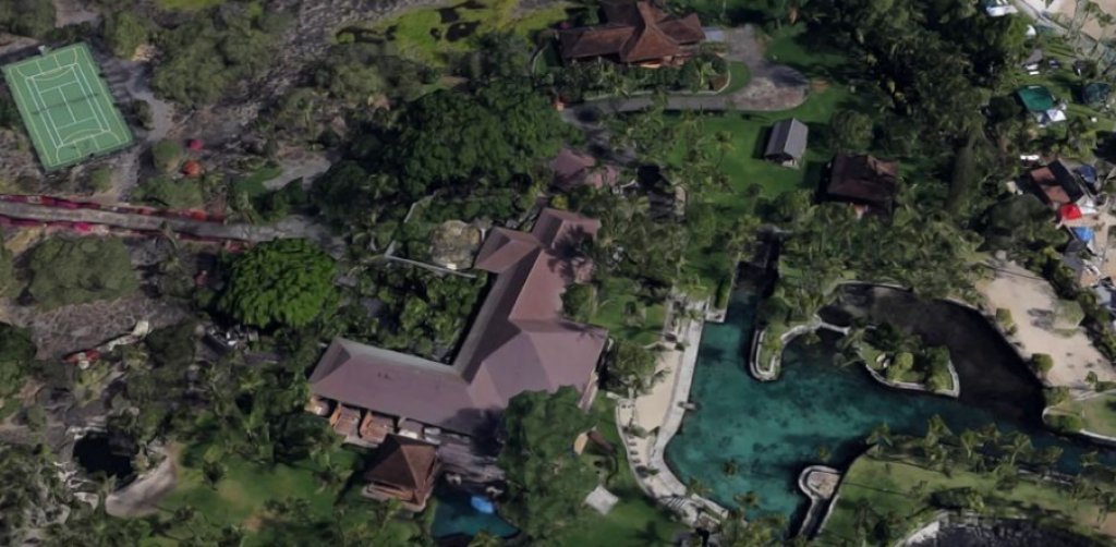 Late Microsoft Co-Founder Paul Allen Sells Record $43 Million for his Hawaiian Farmhouse.