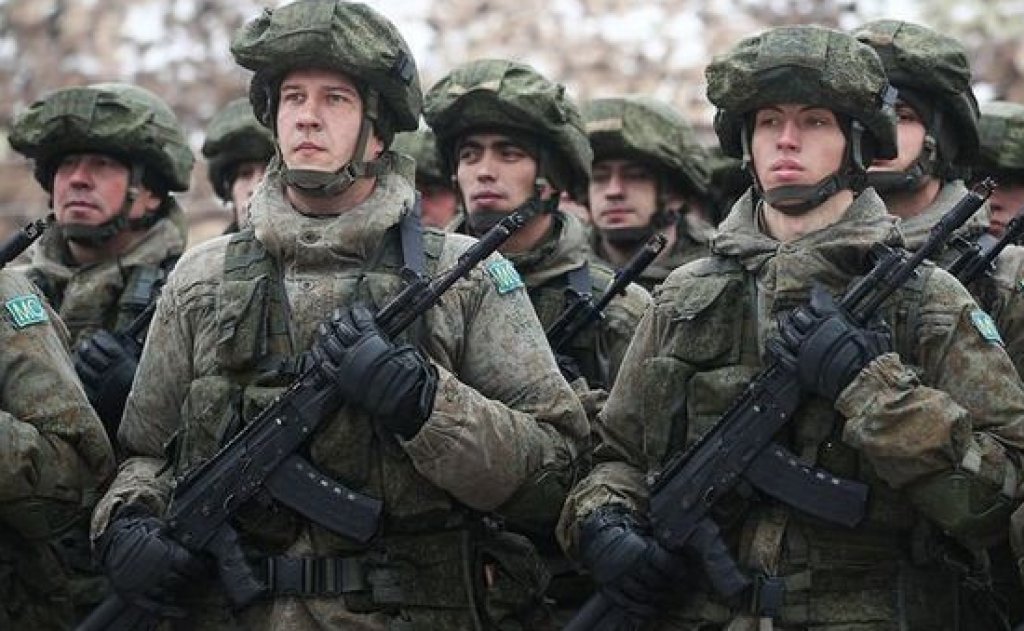 Ukrainian officers have participated in drills close to Crimea